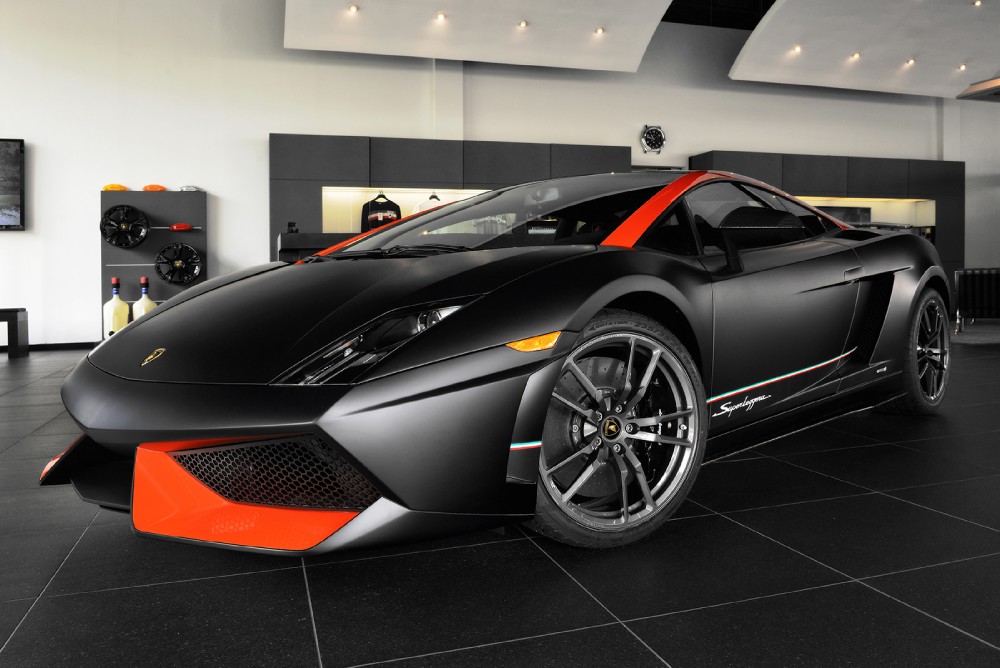 New 2012 Superleggera Owner (photos)